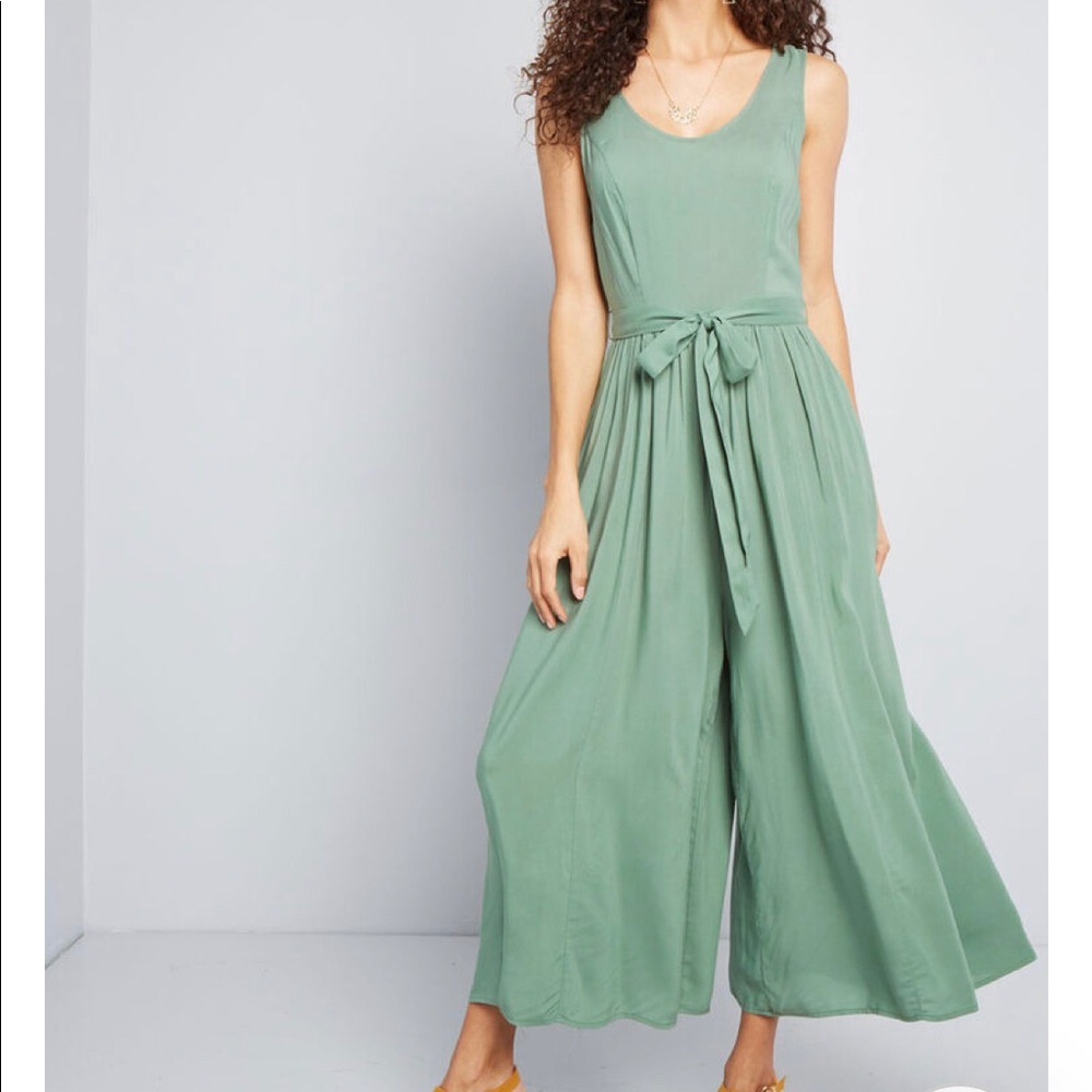 Wide legged jumpsuit